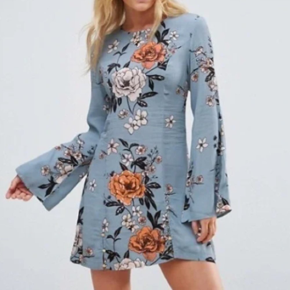 Mink Pink Blue Floral Bell Sleeve Mini Dress